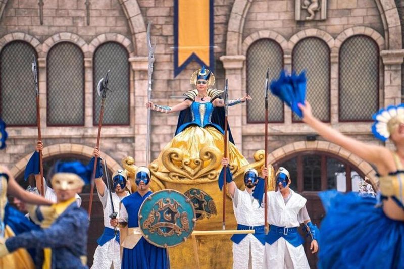 Halong Bay cruise – Hanoi – Fly to Da Nang (Brunch) - Joined cruise 0