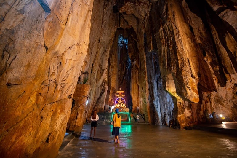 Danang - Ba Na Hills - Golden Bridge - Fantasy Park - Fly to Hanoi (B, L) - Joined tour 2