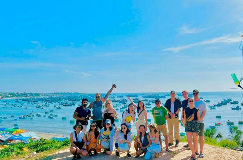 Ho Chi Minh - Mekong Delta tour (B, L) 2