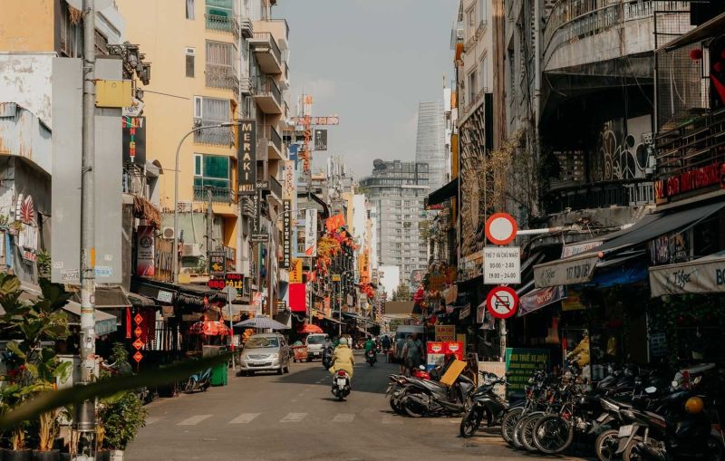 Ho Chi Minh arrival 0